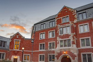 Benjamin Franklin College building